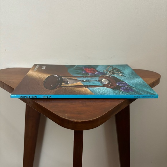 Ideals Magazine Inspiration Issue 1970 - Picture 5 of 8